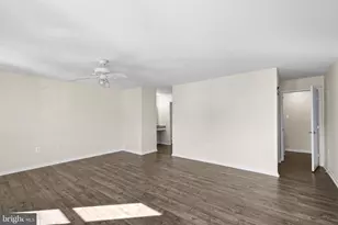 7614 Jordon Hollow Ct, Manassas, VA 20109 - Photo 17