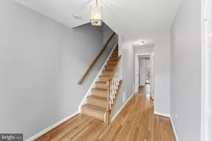 7989 Flager Cir, Manassas, VA 20109 - Photo 3