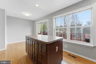 7989 Flager Cir, Manassas, VA 20109 - Photo 5