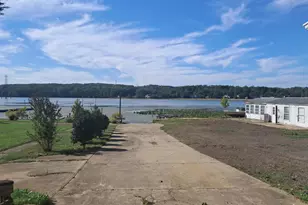 18306 Possum Point Rd, Dumfries, VA 22026 - Photo 11