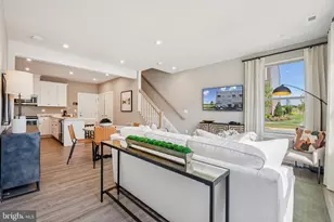 14118 Slate St, Woodbridge, VA 22193 - Photo 3