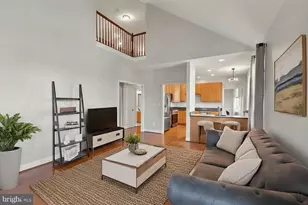 17680 Glass Ridge Pl, Gainesville, VA 20155 - Photo 15