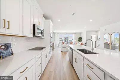 8672 Lovelace Street, Manassas, VA 20109 - Photo 7