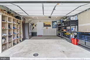 3992 Shire Meadow Ln, Triangle, VA 22172 - Photo 41