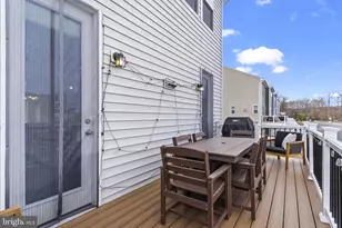 3992 Shire Meadow Ln, Triangle, VA 22172 - Photo 21