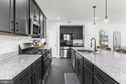 3992 Shire Meadow Lane, Triangle, VA 22172 - Photo 17