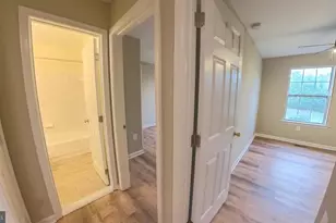 12885 Hyannis Ln, Woodbridge, VA 22193 - Photo 7