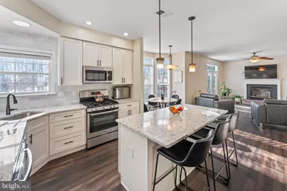 13537 Pace Court, Woodbridge, VA 22193 - Photo 9