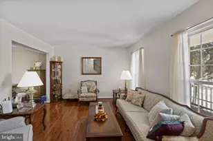 5897 Penacle Ct, Woodbridge, VA 22193 - Photo 7