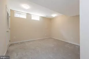 1254 Corbett Pl, Woodbridge, VA 22191 - Photo 7