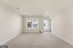 14667 Crossfield Way, Woodbridge, VA 22191 - Photo 15