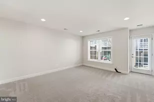 14667 Crossfield Way, Woodbridge, VA 22191 - Photo 17