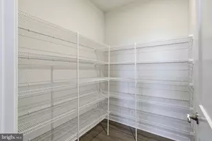 17808 Southern Shrs Dr, Dumfries, VA 22026 - Photo 15