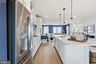 17808 Southern Shrs Dr, Dumfries, VA 22026 - Photo 13