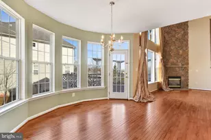 14570 Collingham Pl, Gainesville, VA 20155 - Photo 21