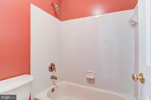 14570 Collingham Pl, Gainesville, VA 20155 - Photo 47