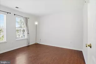 1067 Gardenview Loop, Woodbridge, VA 22191 - Photo 13