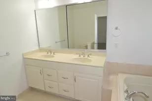 5636 Arrowfield Terrace, Haymarket, VA 20169 - Photo 19