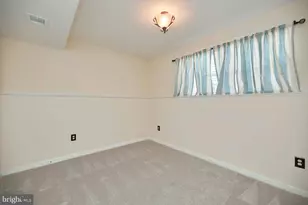 8300 Wallace Ln, Manassas, VA 20109 - Photo 37