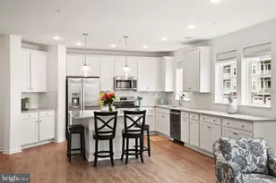 13950 Englefield Dr, Woodbridge, VA 22193 - Photo 11