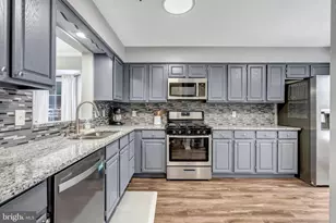 7938 Blue Gray Cir, Manassas, VA 20109 - Photo 3