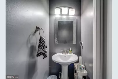 14072 Oxbridge Inn Court, Woodbridge, VA 22193 - Photo 5