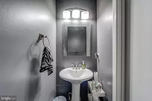 14072 Oxbridge Inn Ct, Woodbridge, VA 22193 - Photo 5