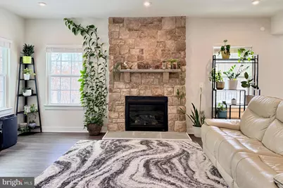 11360 Wheeler Ridge Drive, Manassas, VA 20109 - Photo 9