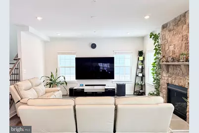 11360 Wheeler Ridge Drive, Manassas, VA 20109 - Photo 7