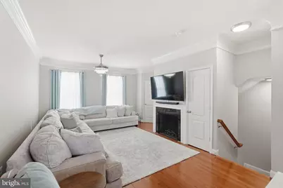 5027 Potomac Highlands Circle, Triangle, VA 22172 - Photo 13