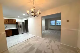 4765 Lupino Ct, Woodbridge, VA 22193 - Photo 5