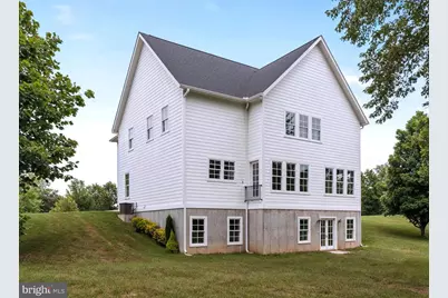 17979 Old Triangle Road, Triangle, VA 22172 - Photo 3