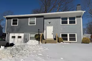 5276 Mantle Ct, Woodbridge, VA 22193 - Photo 1