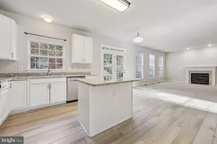 2880 Myrtlewood Dr, Dumfries, VA 22026 - Photo 5