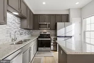 14405 Hulfish Way, Gainesville, VA 20155 - Photo 17