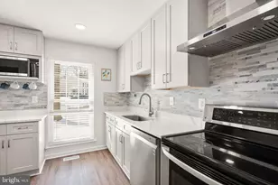 3100 Calloway Ct, Woodbridge, VA 22192 - Photo 13