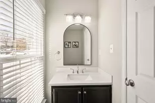 3100 Calloway Ct, Woodbridge, VA 22192 - Photo 27