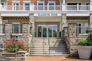 525 Belmont Bay Dr, Woodbridge, VA 22191 - Photo 11