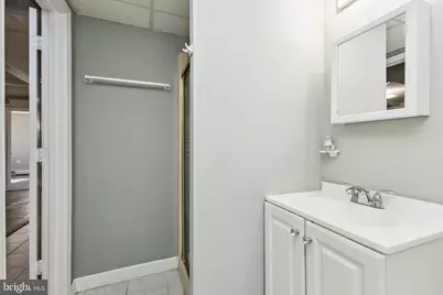 8409 Aubrey Drive, Manassas, VA 20111 - Photo 11