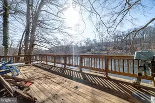 10754 Lake Forest Dr, Manassas, VA 20112 - Photo 5