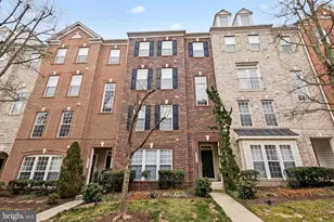 2218 Margraf Cir, Woodbridge, VA 22191 - Photo 1