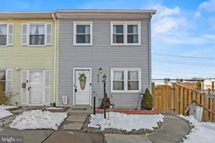 2913 Pheasant Ln, Woodbridge, VA 22191 - Photo 1