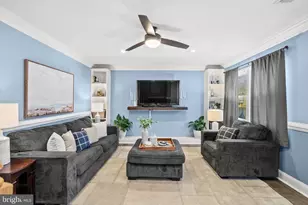 2913 Pheasant Ln, Woodbridge, VA 22191 - Photo 3