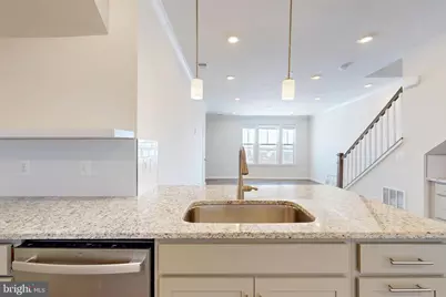 2375 Stephanie Tessa Lane, Woodbridge, VA 22191 - Photo 15