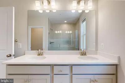 2375 Stephanie Tessa Lane, Woodbridge, VA 22191 - Photo 37