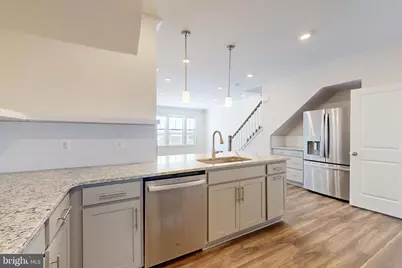 2375 Stephanie Tessa Lane, Woodbridge, VA 22191 - Photo 11