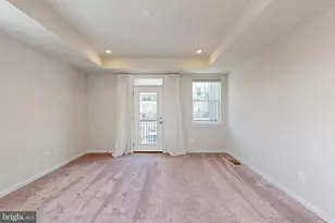 2375 Stephanie Tessa Ln, Woodbridge, VA 22191 - Photo 33