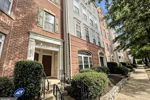 2574 Eastbourne Dr, Woodbridge, VA 22191 - Photo 1