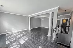 2574 Eastbourne Dr, Woodbridge, VA 22191 - Photo 3