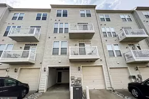 2574 Eastbourne Dr, Woodbridge, VA 22191 - Photo 11